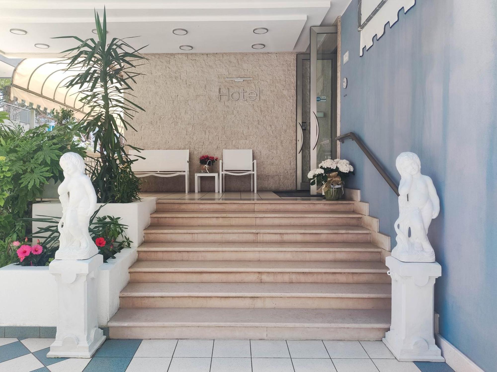 Hotel Riviera Lido di Jesolo Exterior photo